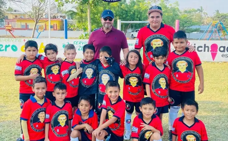 Selección de la Liga 'Pirata' Fuente viaja al Torneo Estatal en Poza Rica