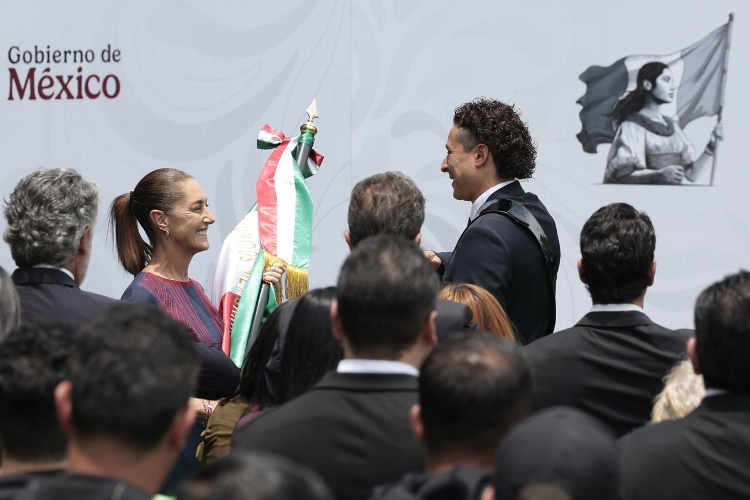 México recibe el abanderamiento presidencial antes de su debut en el Mundial 2026