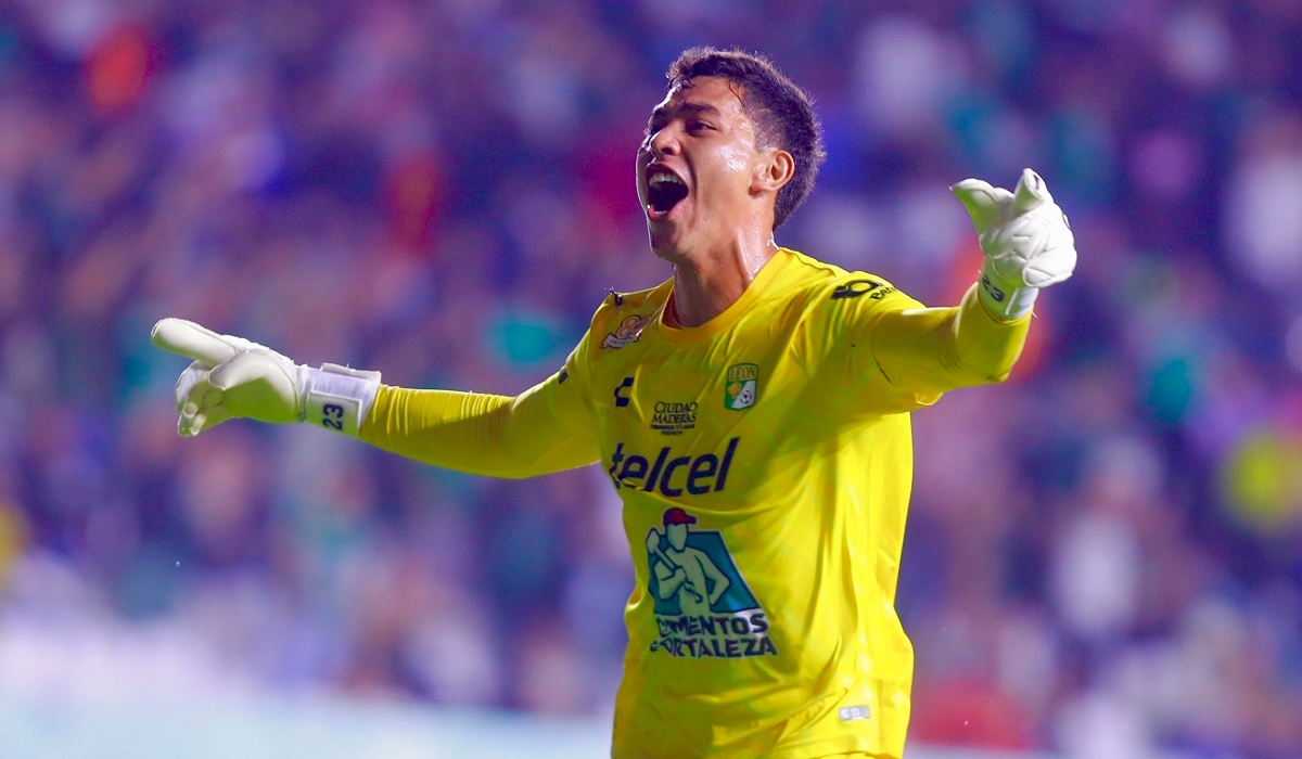 México debuta a un portero en el juego ante Perú, tiene 23 años 