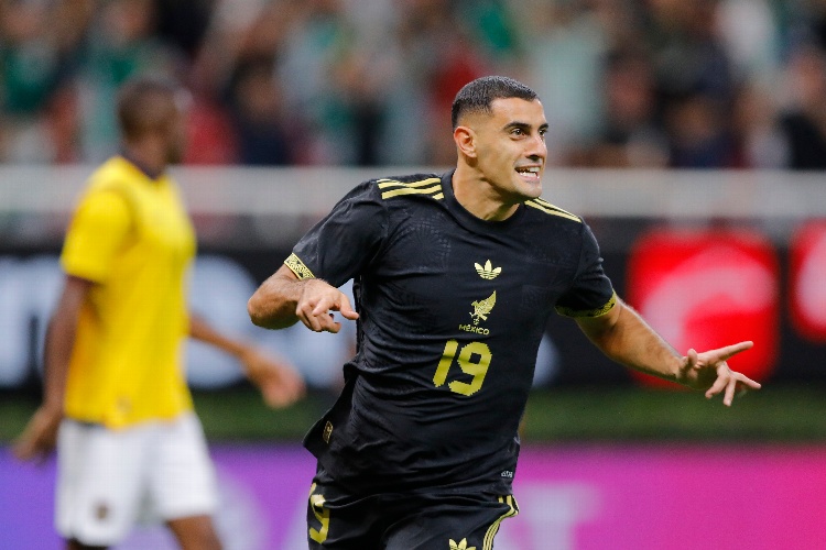 Germán Berterame, enfocado en convencer al 'Vasco' para ser convocado al Mundial